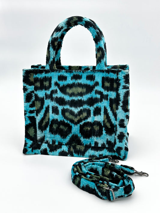 Velvet Ikat Elegance (Turquoise Tides)