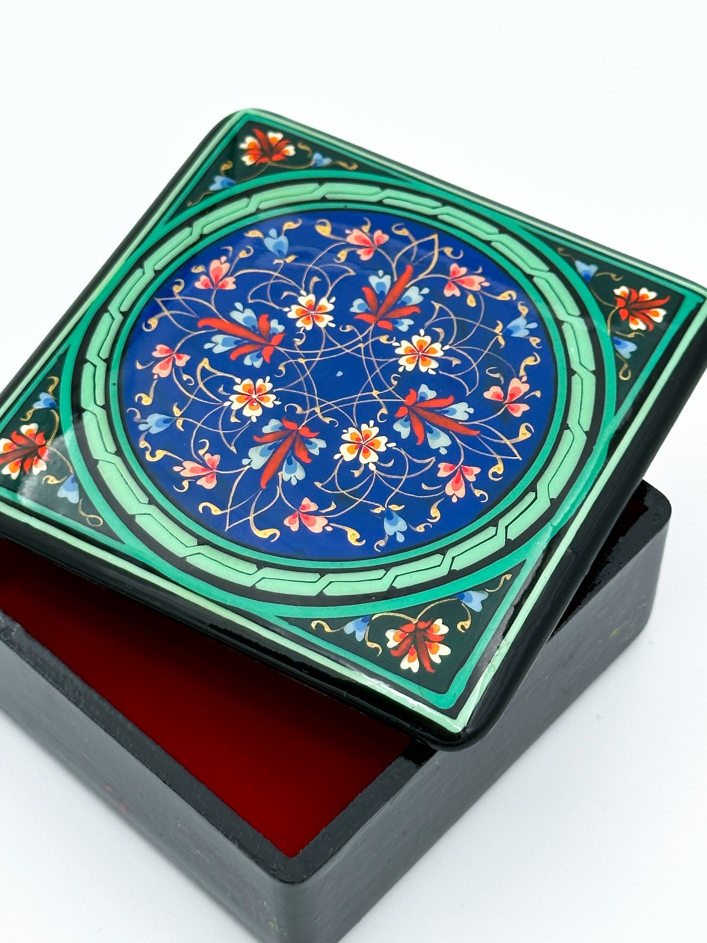 The Floral Medallion Small Jewelry box