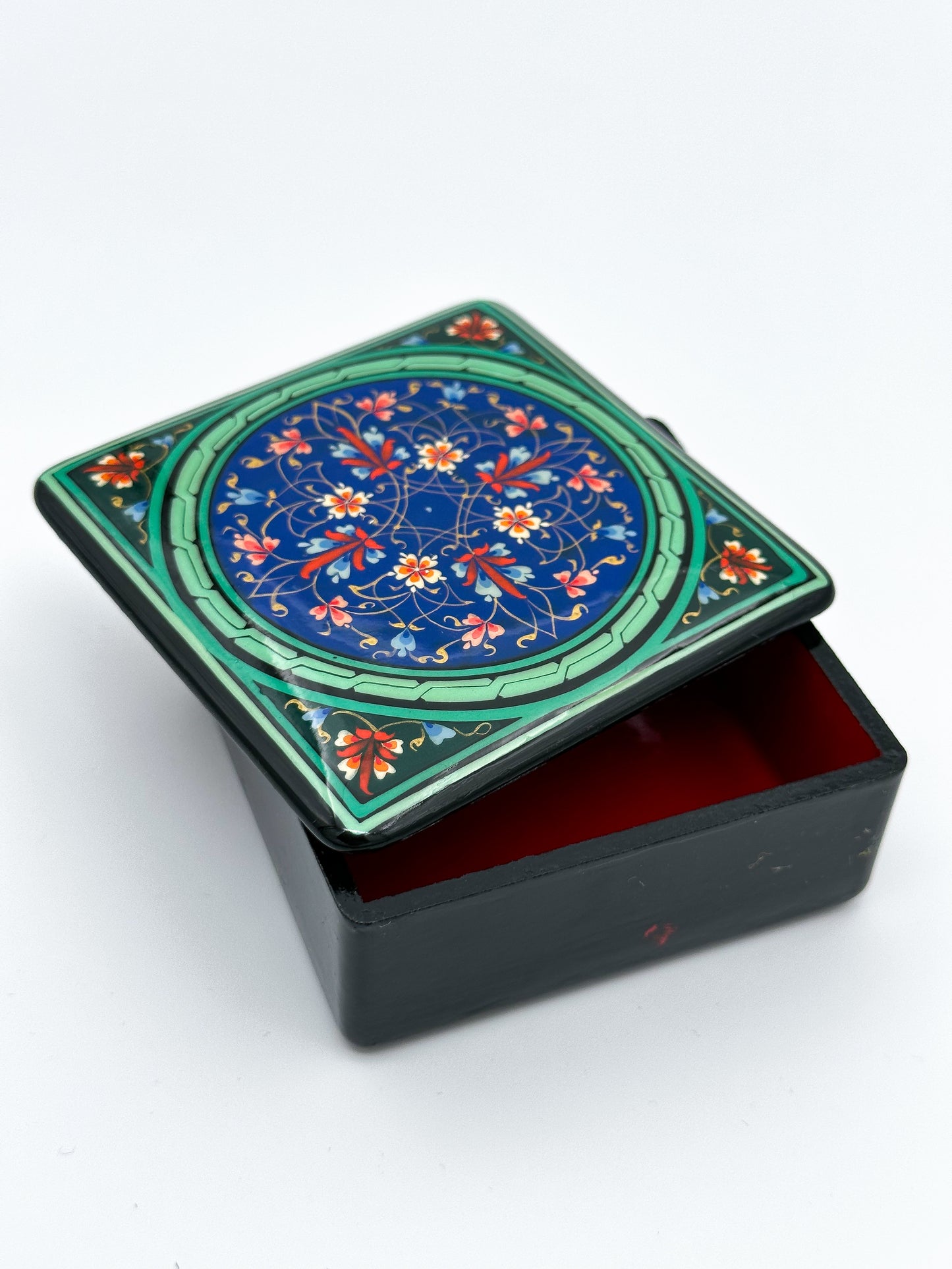 The Floral Medallion Small Jewelry box