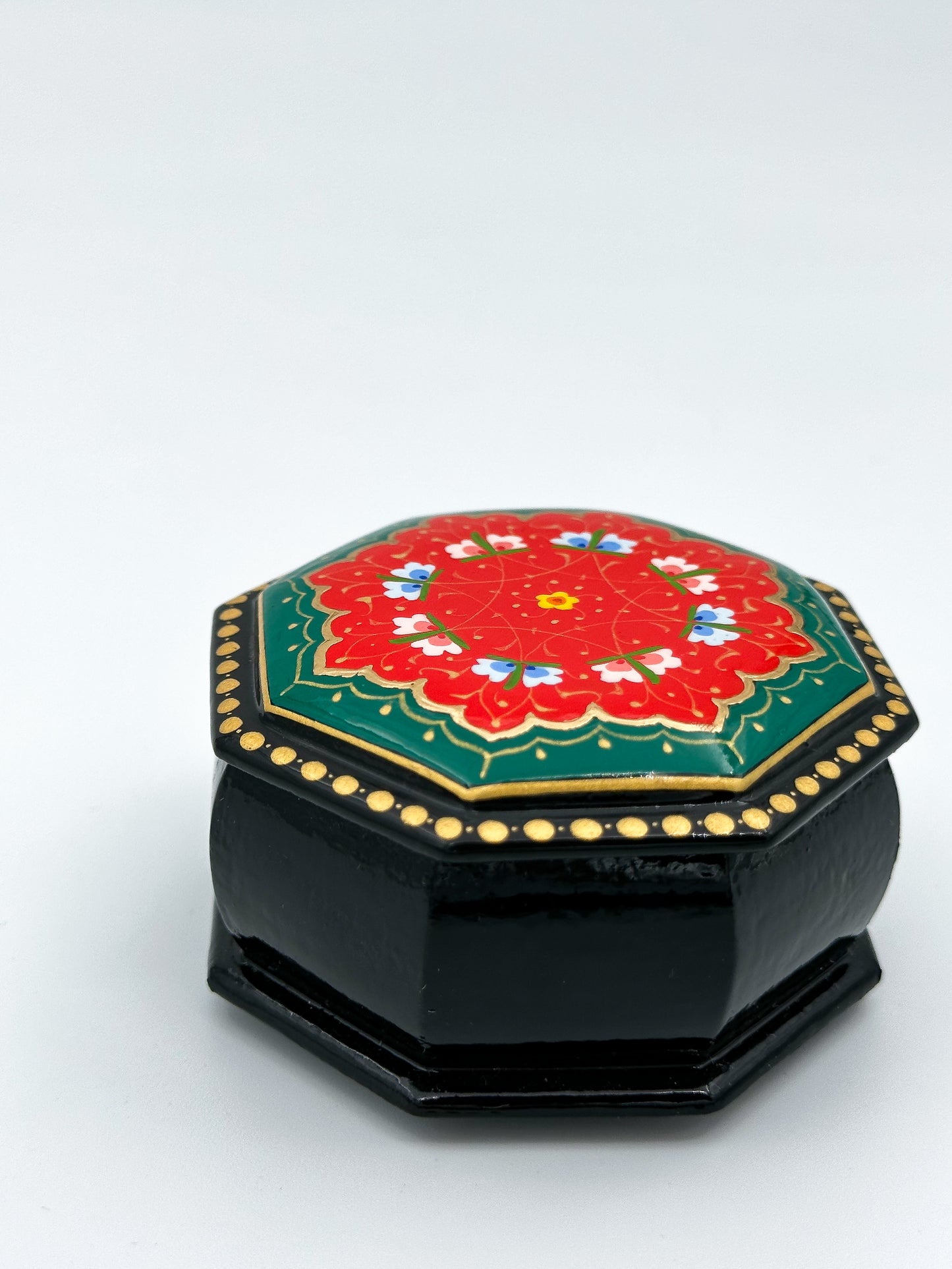 Regal Charm: Hand-Painted Hexagonal Small Jewelry Box