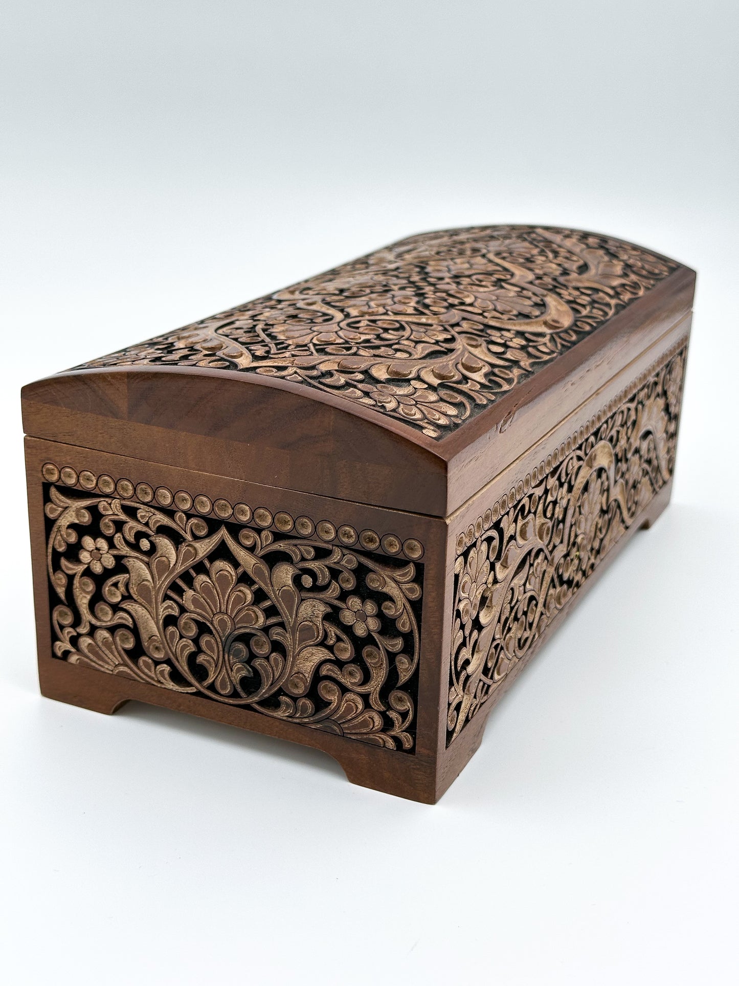 Floral Elegance Chest