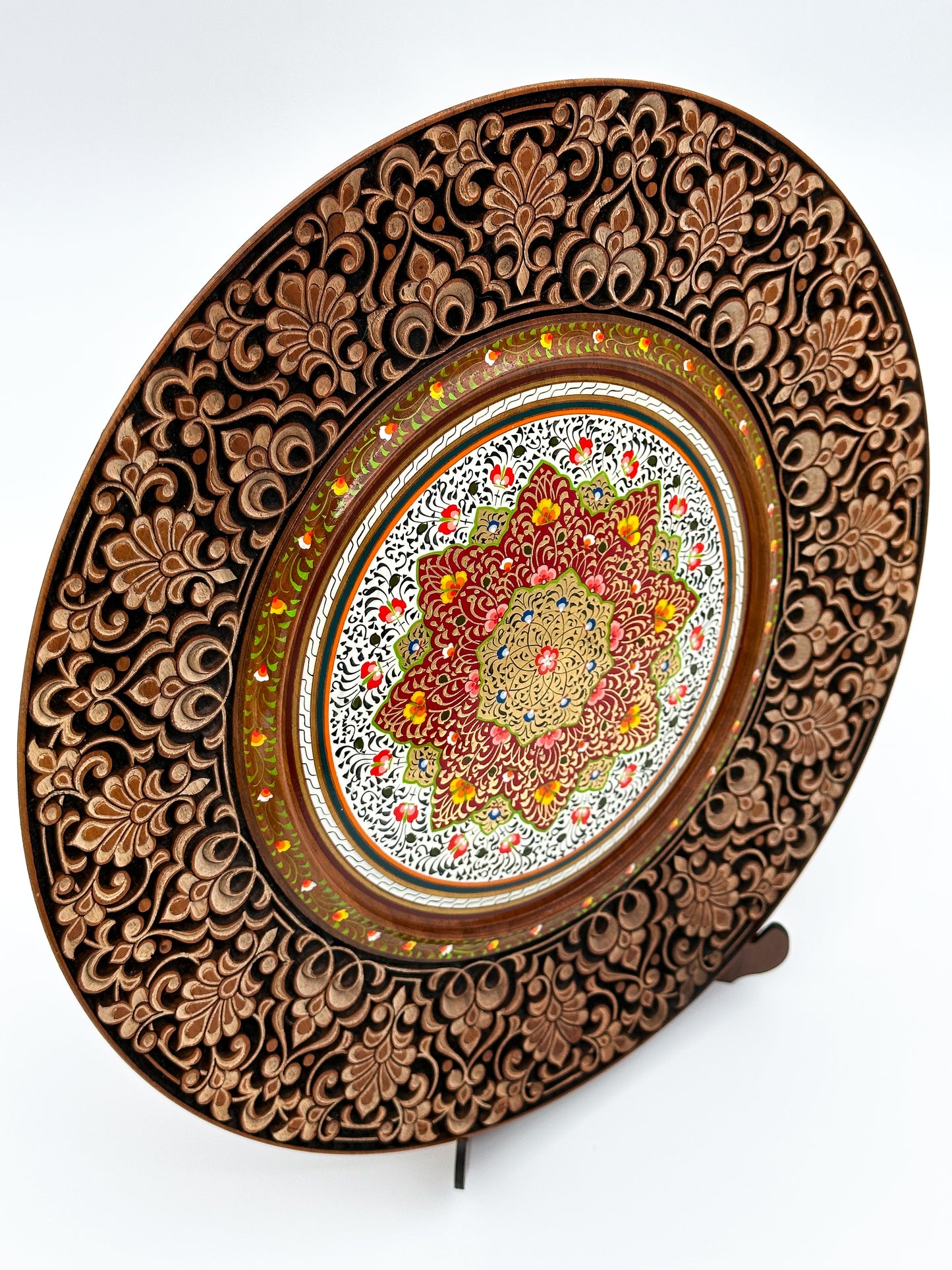 Golden Radiance Wall Plate