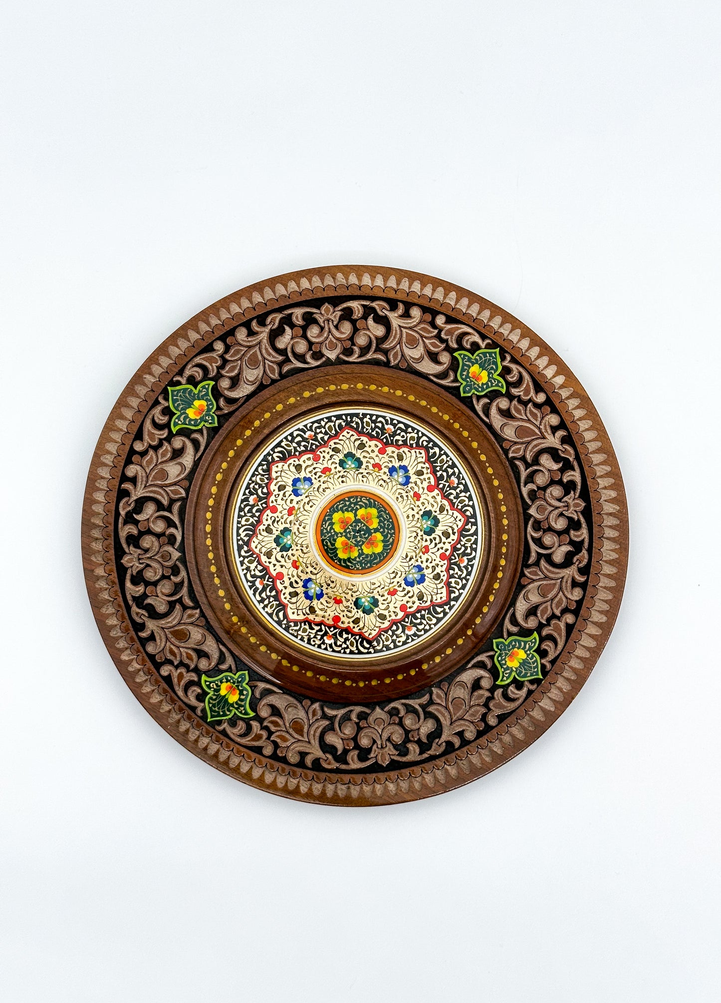 Majestic Floral Harmony Wall Plate